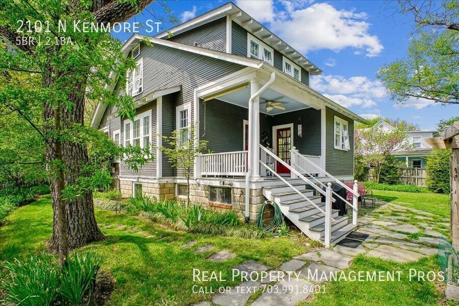 2101 N Kenmore St - Photo 7 of 33