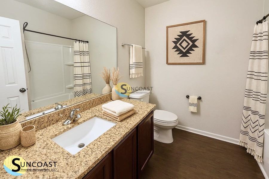 4522 Glendas Meadow Dr - Photo 7 of 12