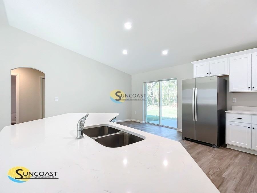 15831 Sw 34th Court Rd - Photo 4 of 28