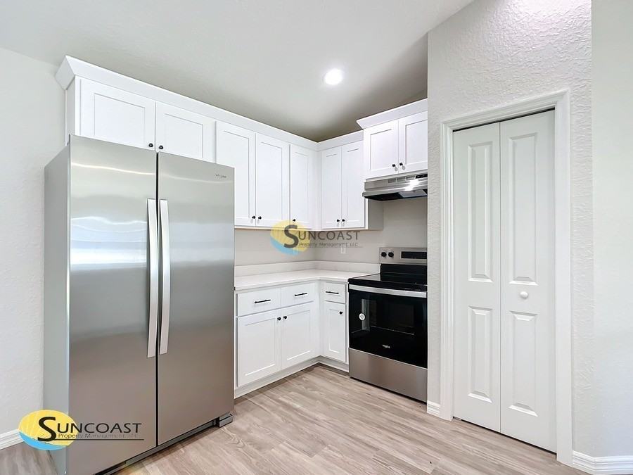 15831 Sw 34th Court Rd - Photo 5 of 28