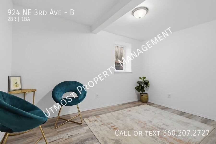 924 Ne 3rd Ave #B - Photo 7 of 12