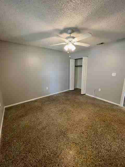 1427 22nd Ave E - Photo 7 of 10