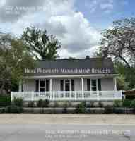 featured image of 402 W Jennings St