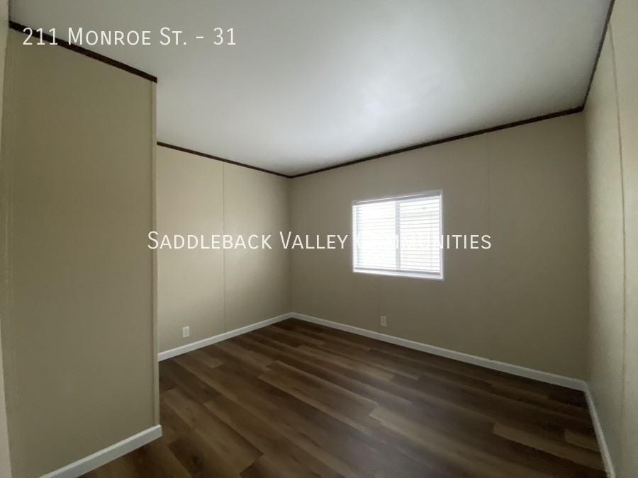 211 Monroe St #31 - Photo 7 of 9