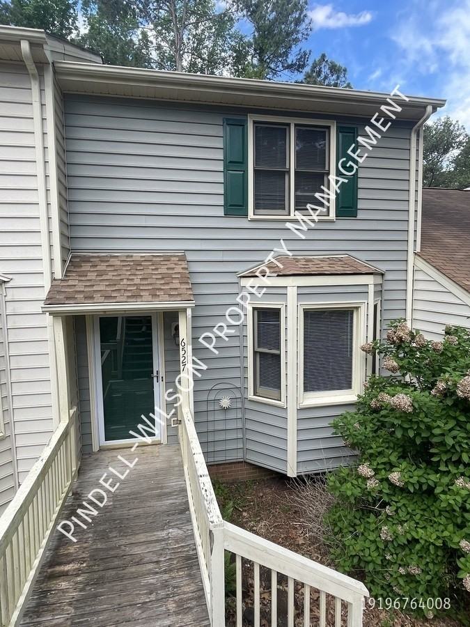 6527 English Oaks Dr - Photo 2 of 11