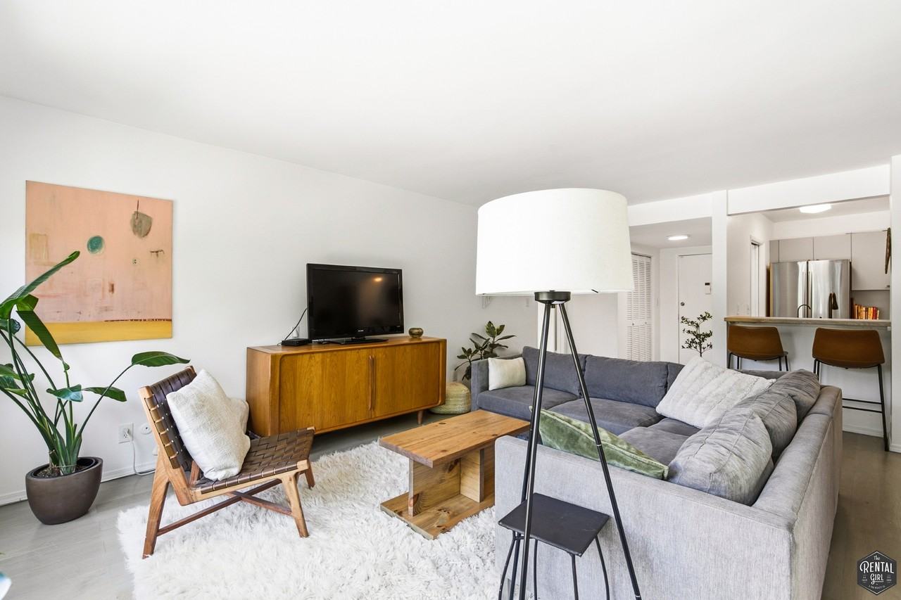 5625 Green Valley Cir #208 - Photo 6 of 35