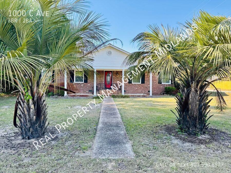 1000 C Ave - Photo 2 of 20