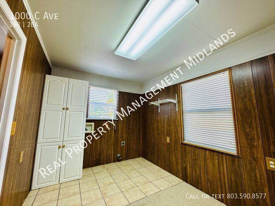 1000 C Ave - Photo 7 of 20