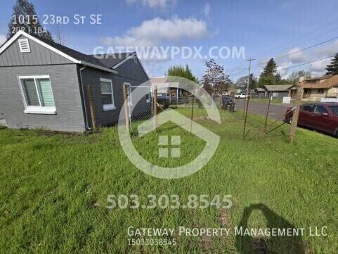 1015 23rd St Se - Photo 4 of 21