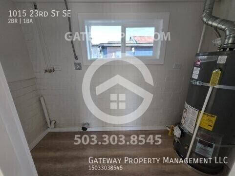 1015 23rd St Se - Photo 6 of 21