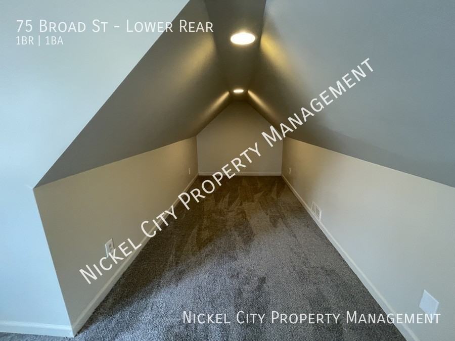 75 Broad St - Photo 4 of 9