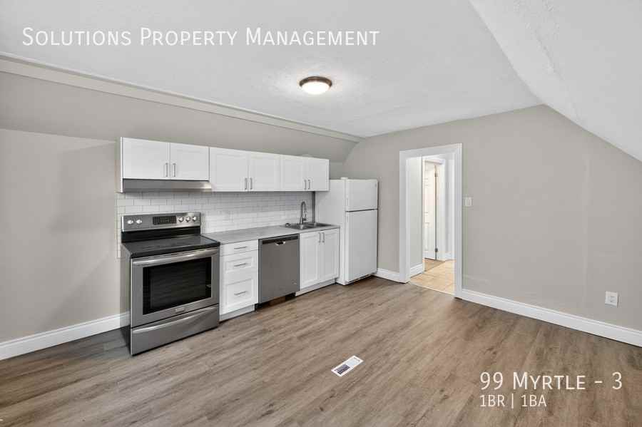 99 Myrtle Ave #3 - Photo 3 of 14