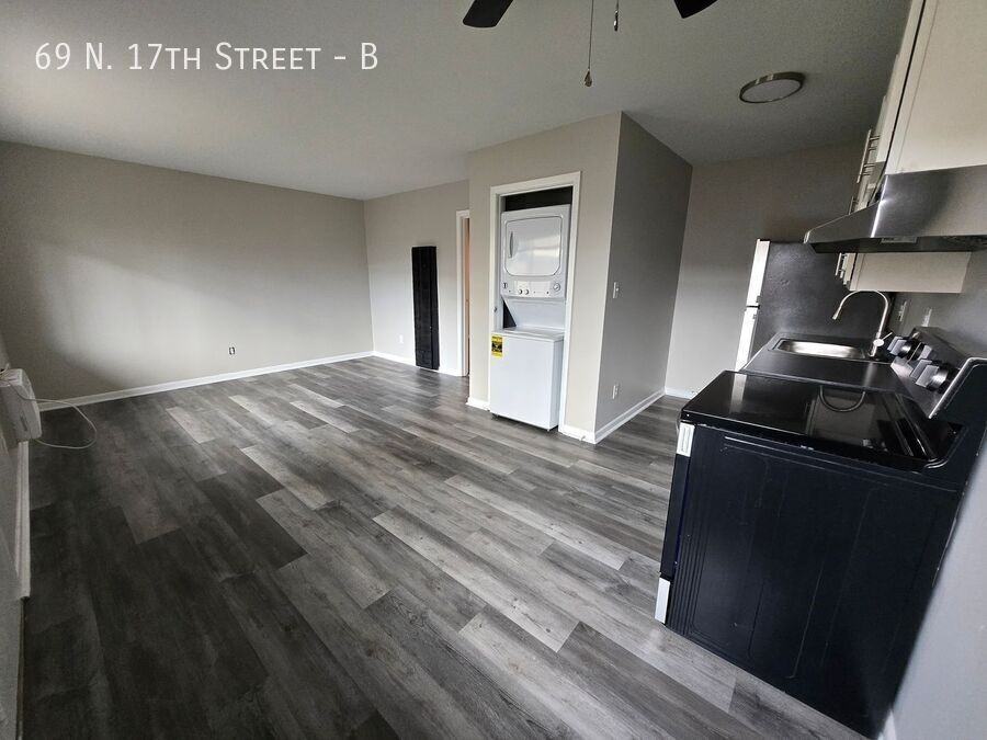 69 N 17th St #B - Photo 2 of 7