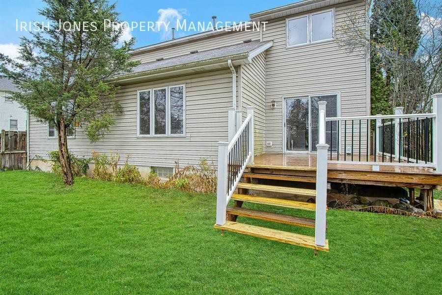 3B Steinfeldt Rd - Photo 3 of 20