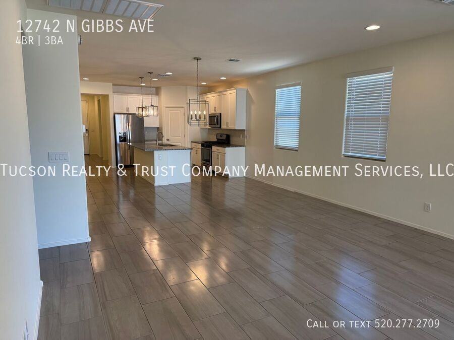 12742 N Gibbs Ave - Photo 5 of 25