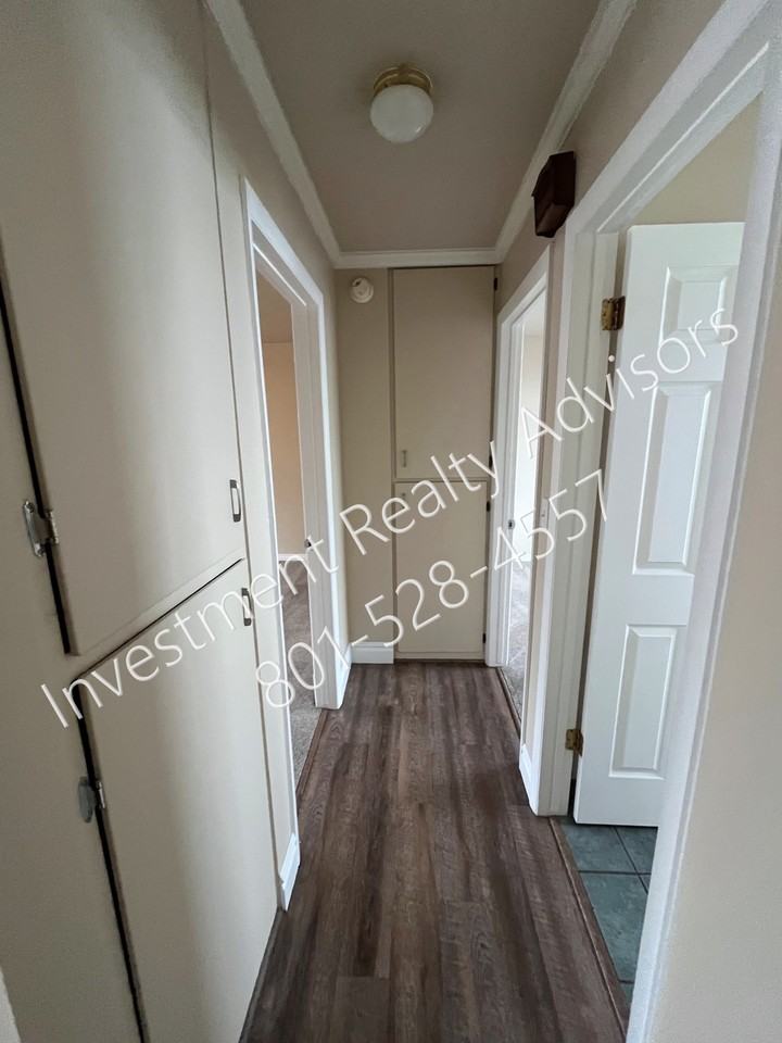 4580 S Wellington St #A - Photo 7 of 18