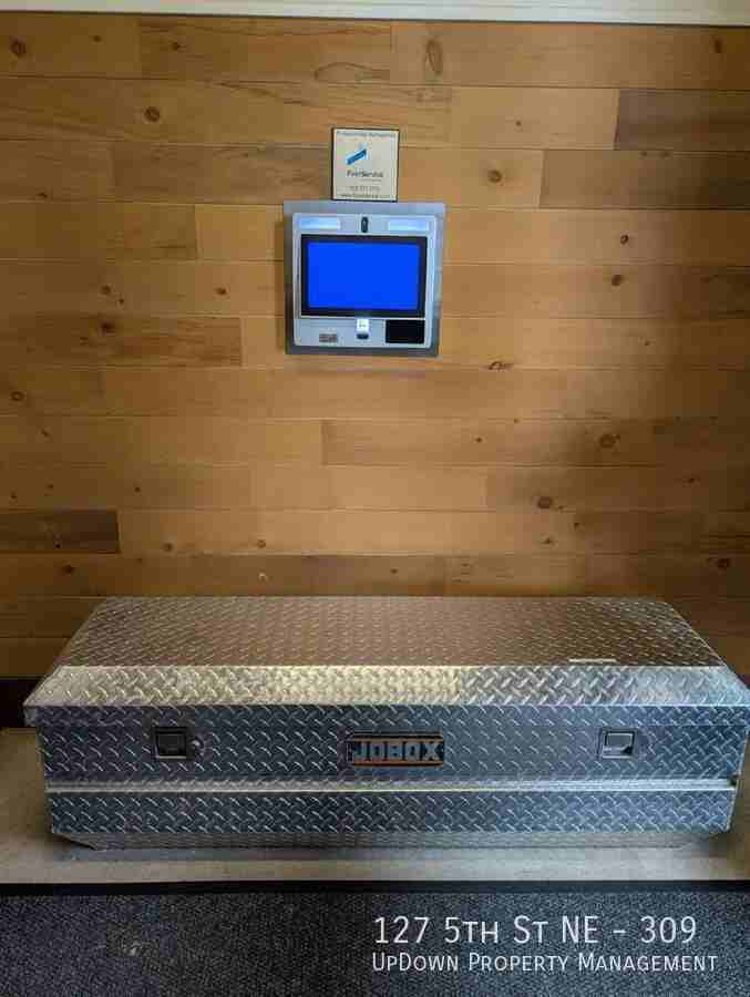 127 5th St Ne #309 - Photo 2 of 26