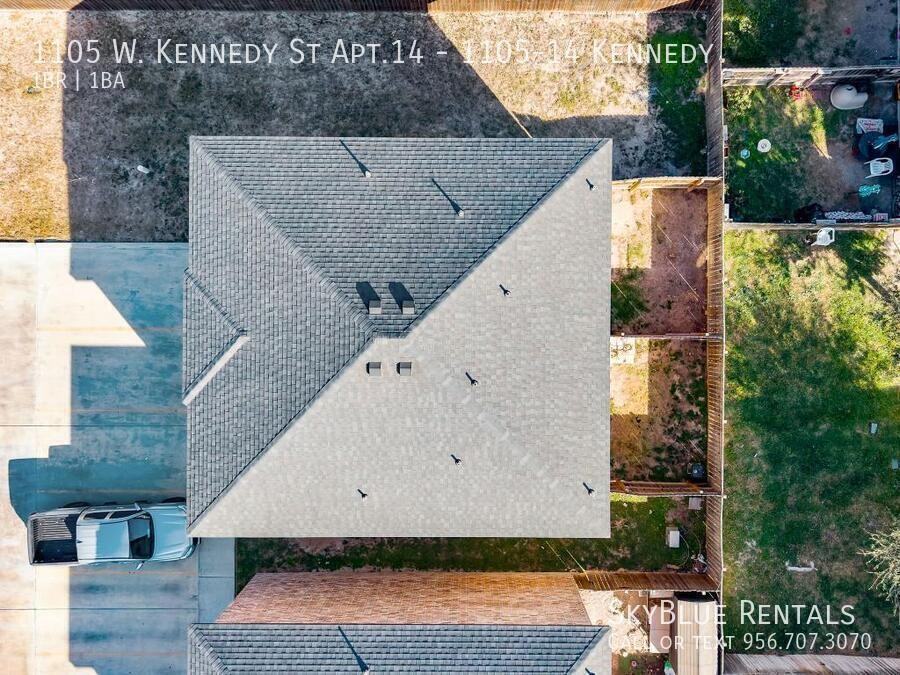 1105 W Kennedy St Apt 14 - Photo 3 of 12