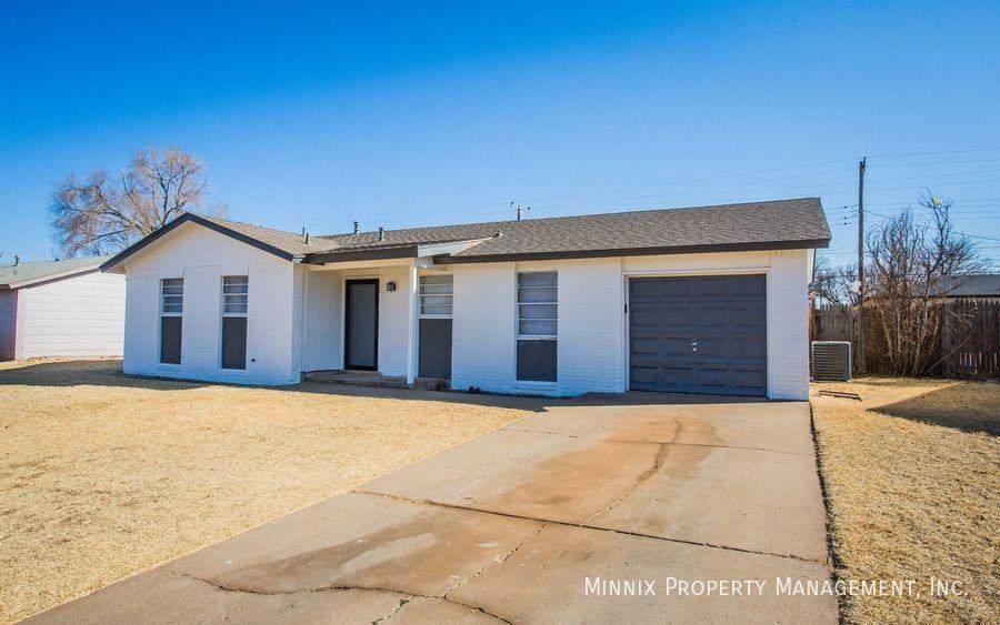 4813 6th St - Photo 3 of 29