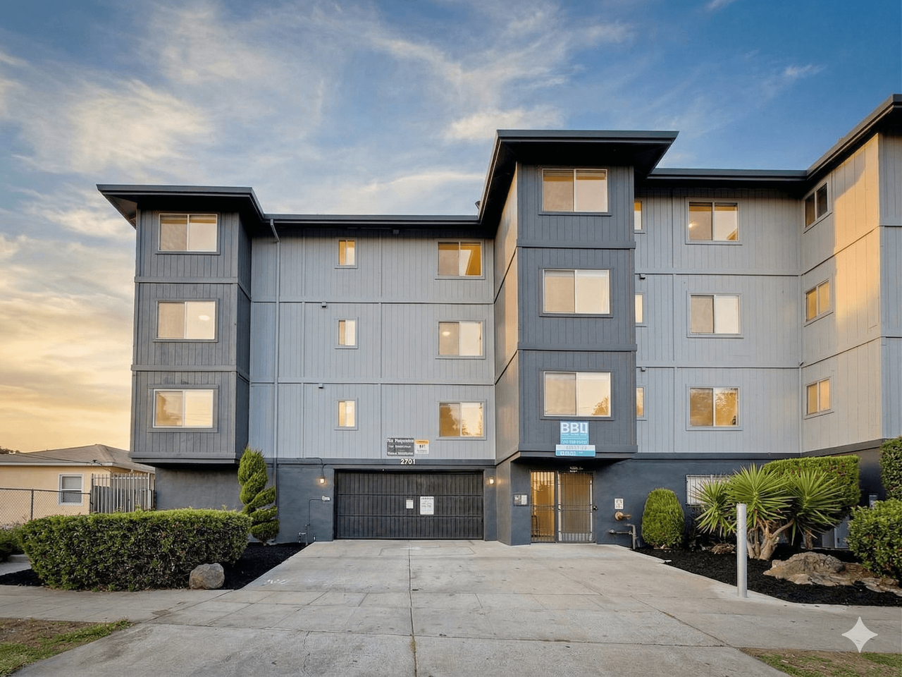 Laurel Haus - Photo 3 of 15