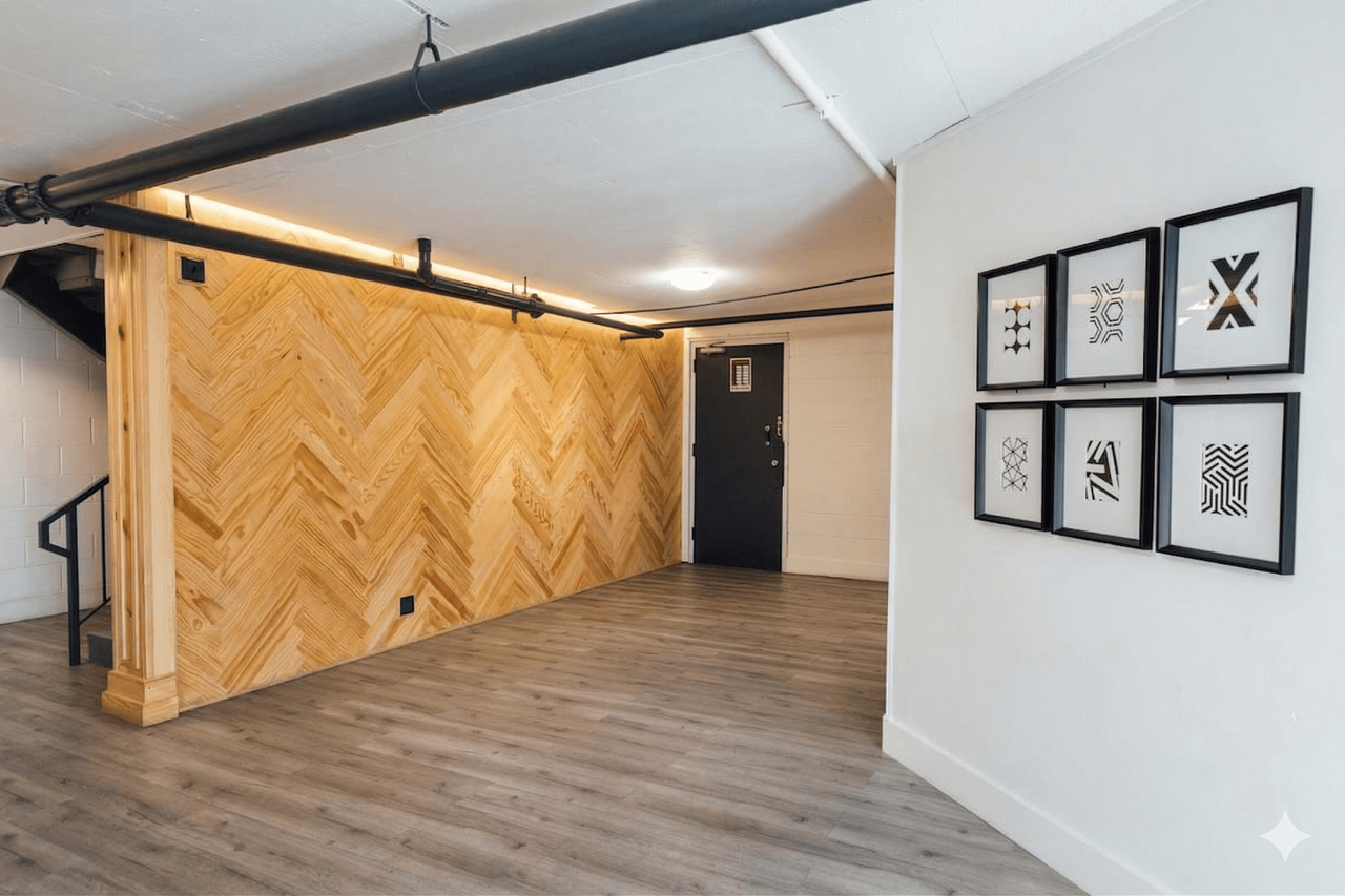 Laurel Haus - Photo 5 of 15