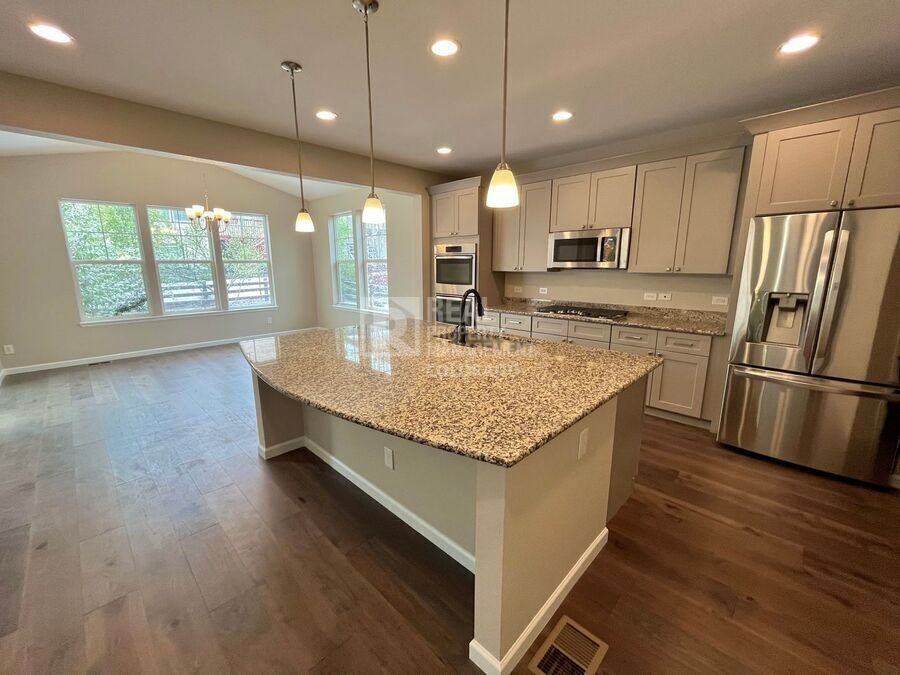 21188 E Layton Ln - Photo 6 of 20