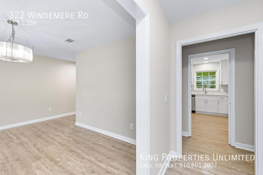 322 Windemere Rd - Photo 5 of 48