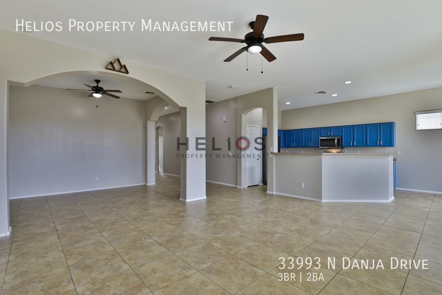 33993 N Danja Dr - Photo 4 of 33