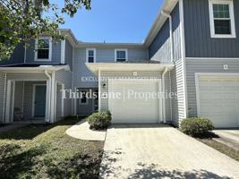 featured image of 1660 Biscayne Bay Cir