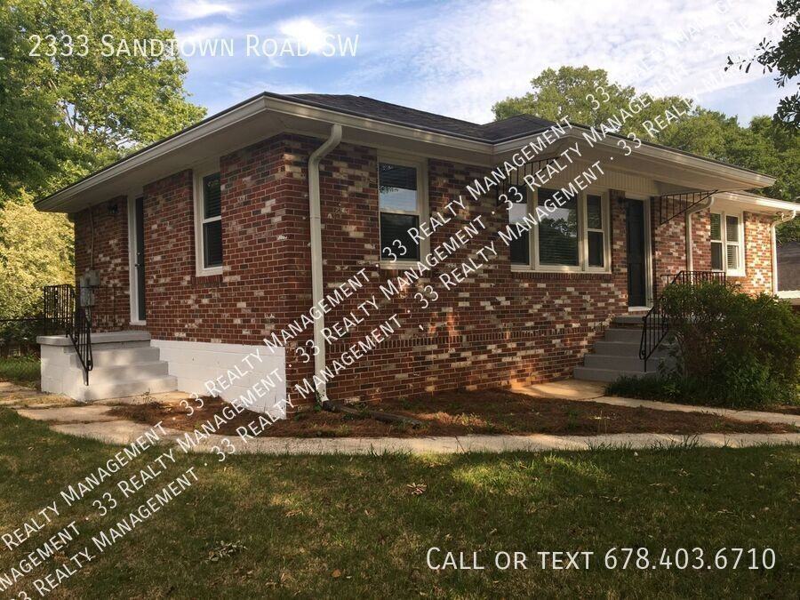 2333 Sandtown Rd Sw - Photo 2 of 19