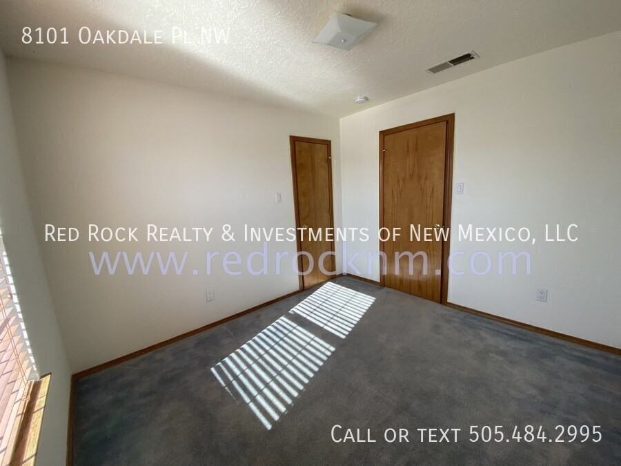 8101 Oakdale Pl Nw - Photo 7 of 16