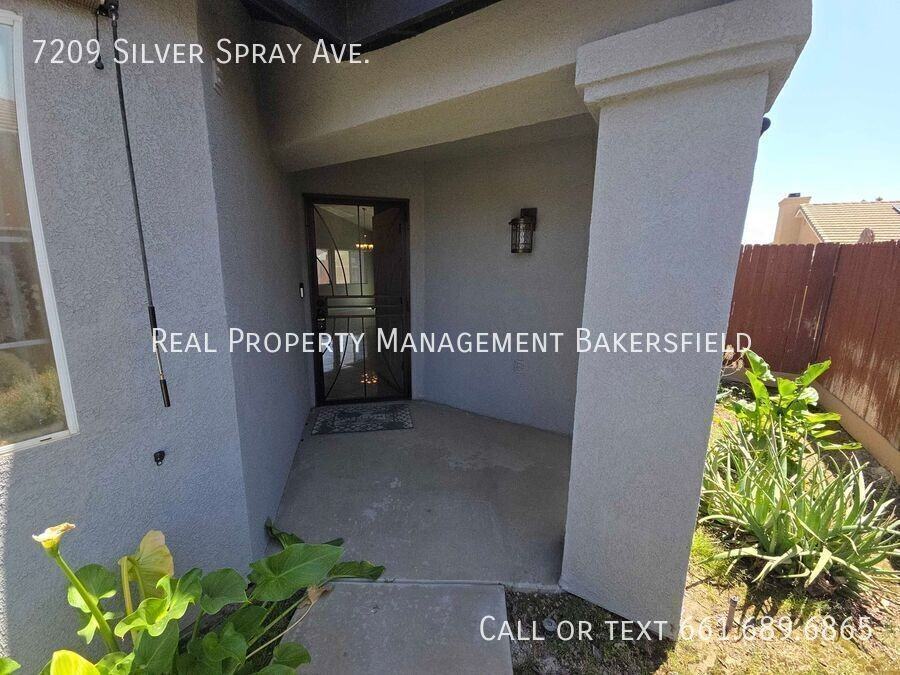 7209 Silver Spray Ave - Photo 3 of 18