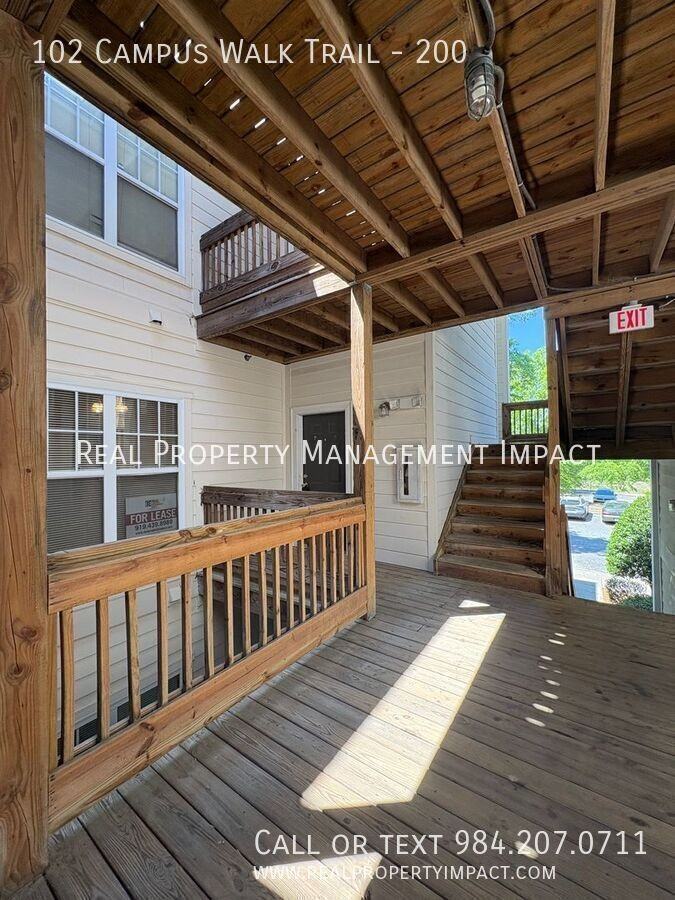 102 Campus Walk Trl #200 - Photo 2 of 42