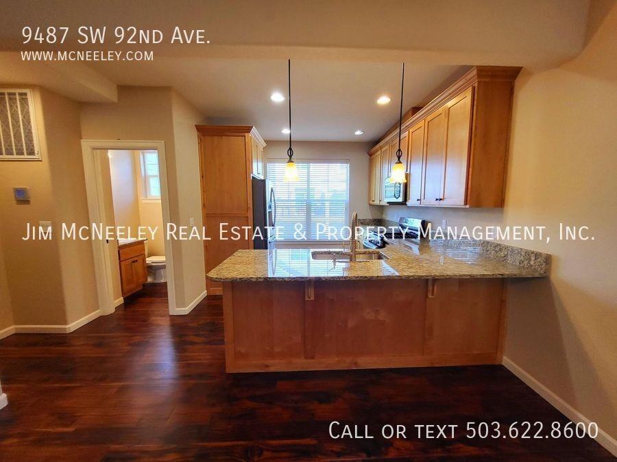 9487 Sw 92nd Ave - Photo 5 of 23