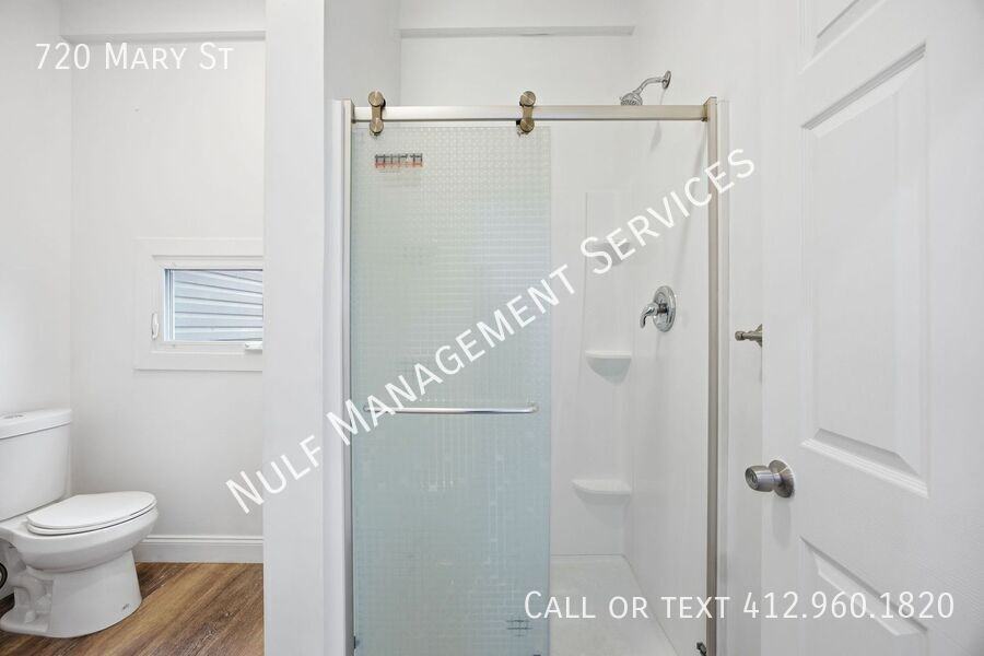 720 Mary St - Photo 6 of 11