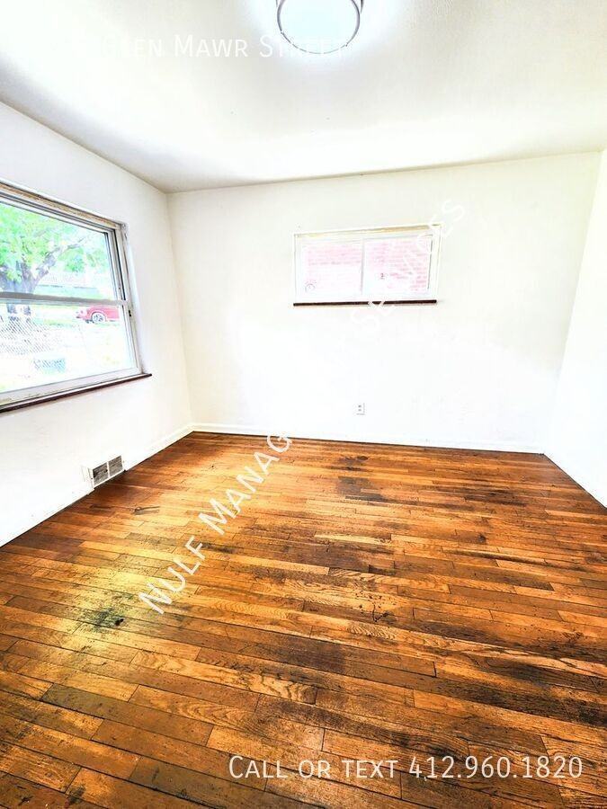 2725 Glen Mawr St - Photo 3 of 7