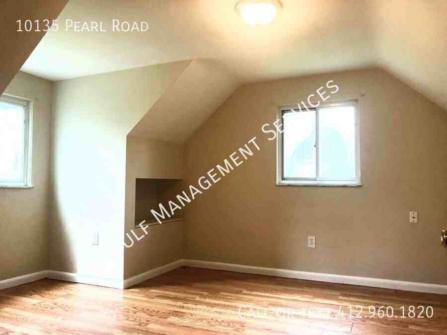 10135 Pearl Rd - Photo 6 of 8