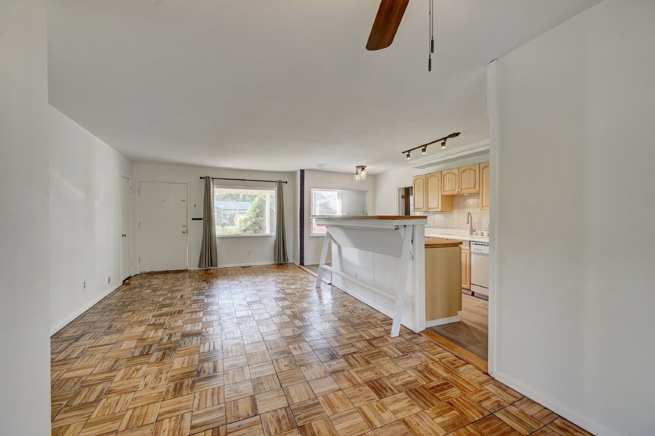3032 S Flamingo Way - Photo 6 of 43