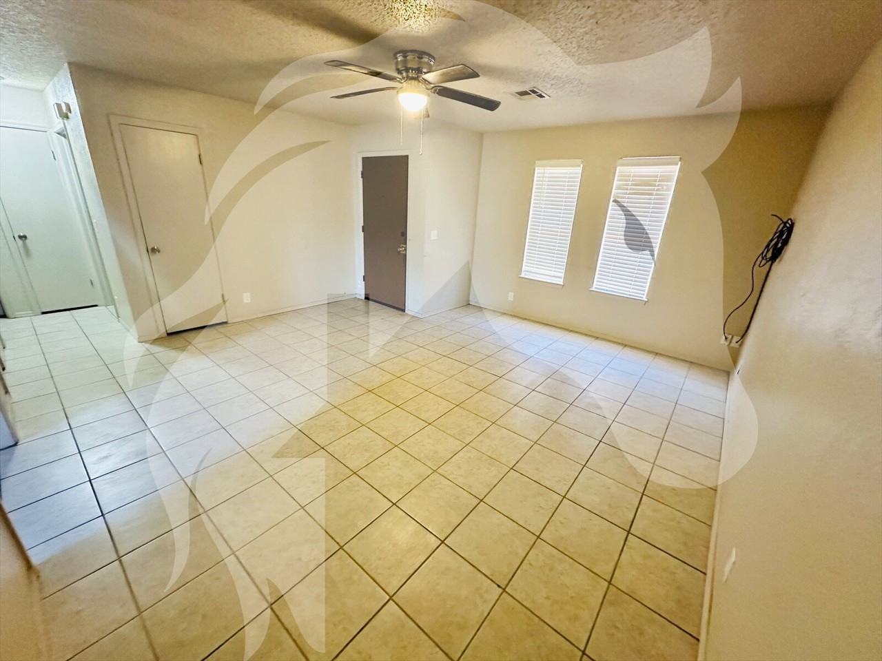 2505 Madison Ave - Photo 2 of 8