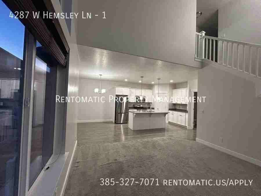 4287 W Hemsley Ln #1 - Photo 6 of 32