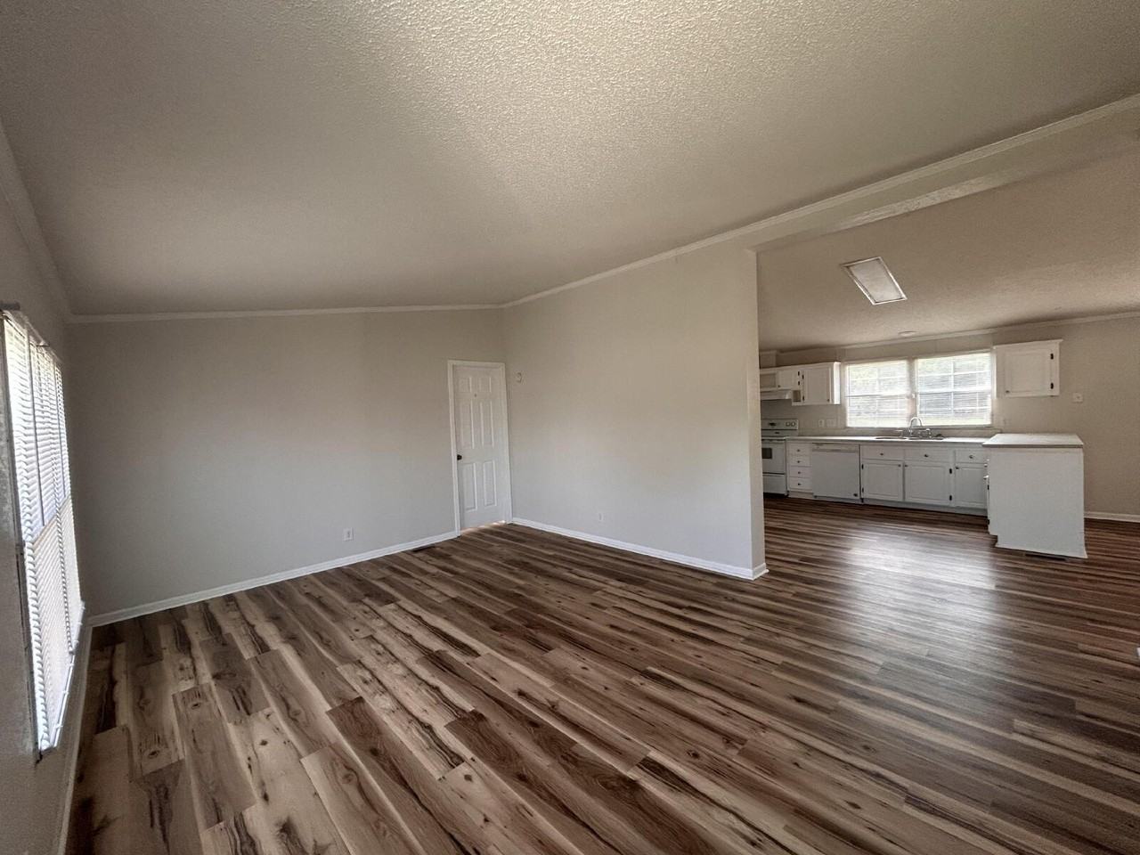 2630 Big Daddys Rd - Photo 2 of 14