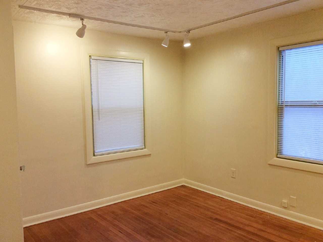 960 W 5th Ave - Photo 7 of 18