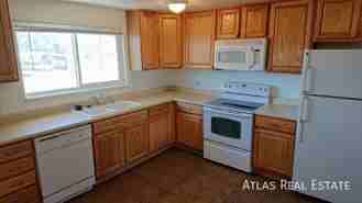 920 Bishop Ct #A - Photo 1 of 1