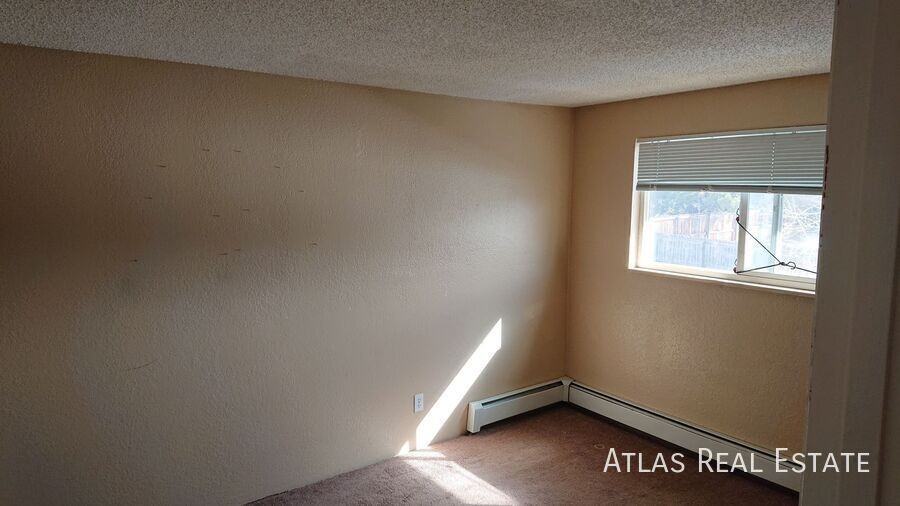 920 Bishop Ct #A - Photo 6 of 8