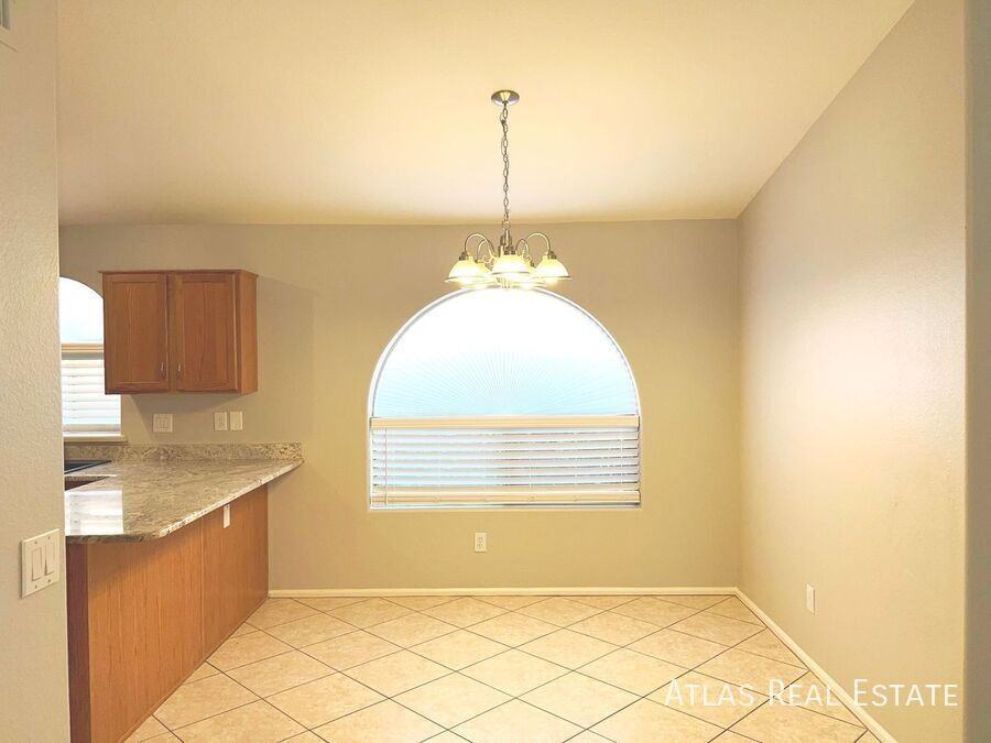 29805 N Broken Shale Dr - Photo 2 of 21