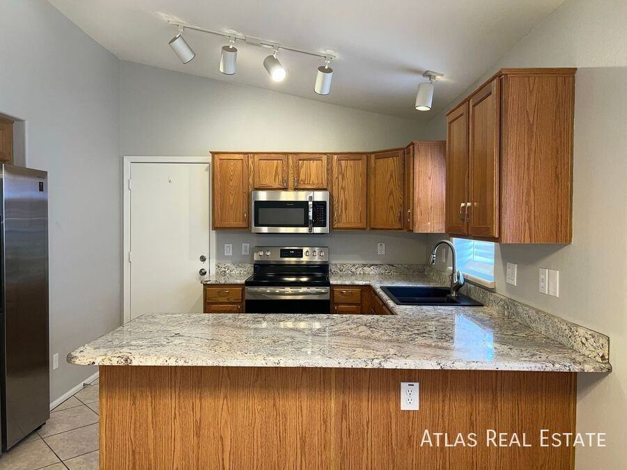 29805 N Broken Shale Dr - Photo 3 of 21