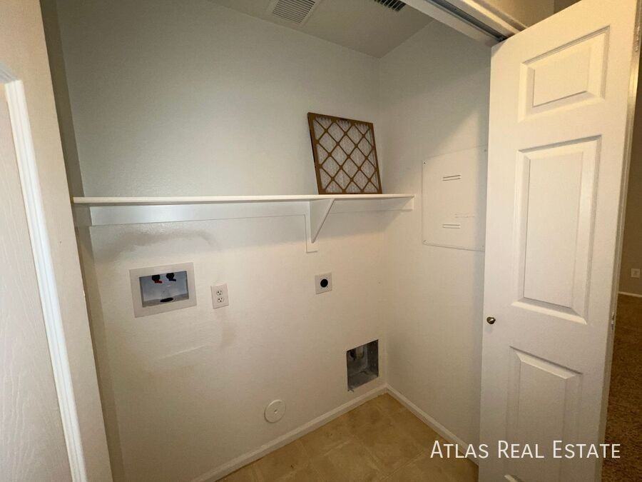 29805 N Broken Shale Dr - Photo 5 of 21