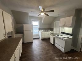 featured image of 439 4th St #1