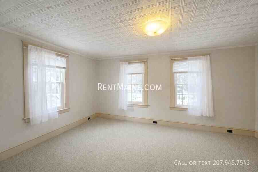 148 Essex St #5 - Photo 7 of 13