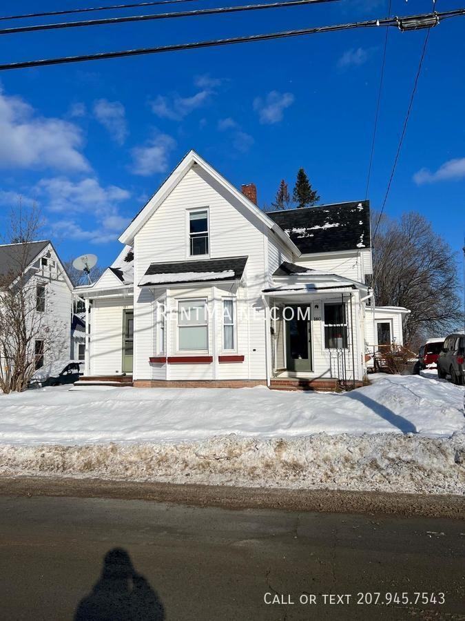 180 4th St - Photo 2 of 23